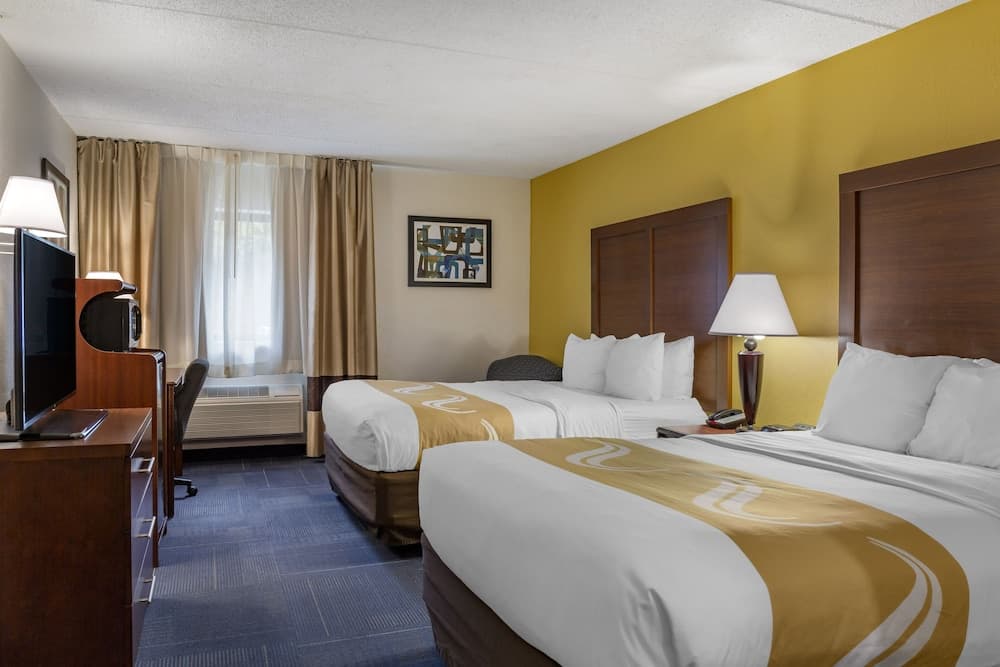 Quality Inn & Suites Zanesville City Center gallery photo in Zanesville, OH — image 29