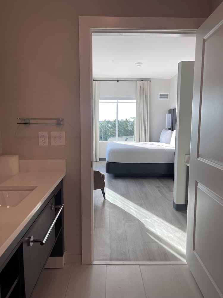 Residence Inn By Marriott Navarre Waterfront interior in Navarre, FL — gallery photo 2