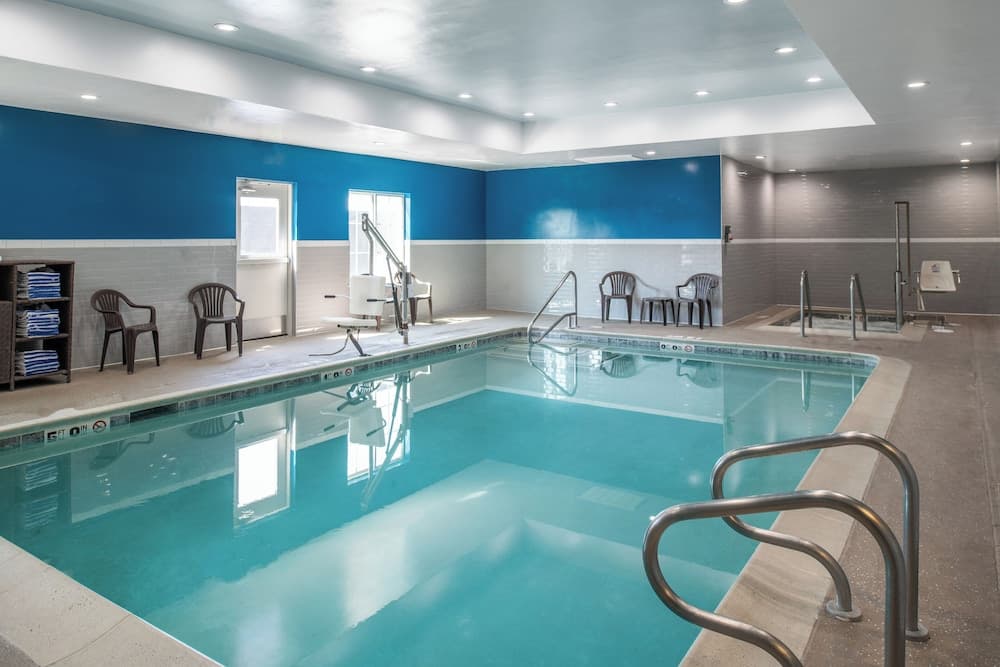 Fairfield Inn and Suites by Marriott Sacramento Elk Grove gallery photo in Elk Grove, CA — image 4