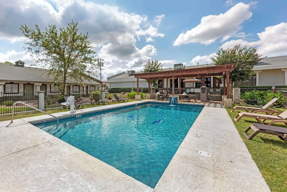 Best Western Post Oak Inn featured exterior or lobby in Burnet, TX — similar hotel