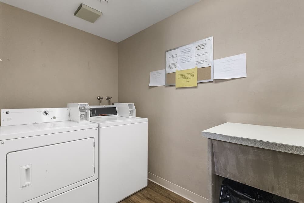 Aladdin Inn property views in Sonora, CA — gallery photo 3