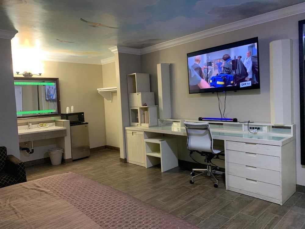 Mesa Motel gallery photo in Costa Mesa, CA — image 14