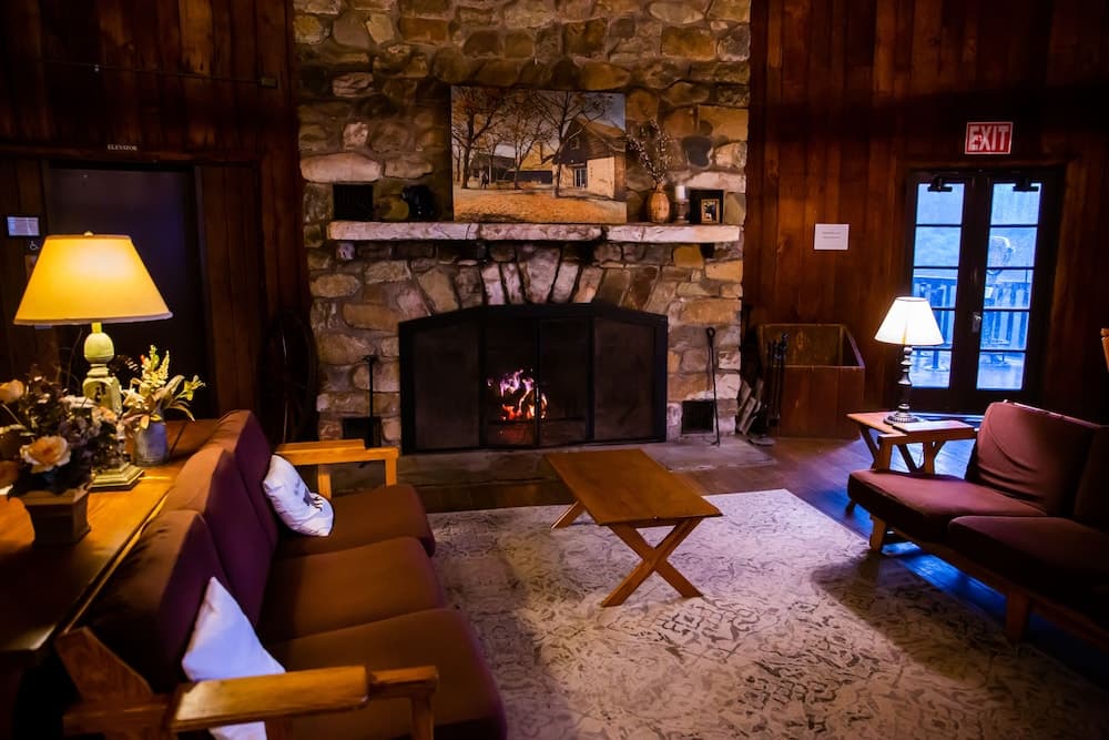 Big Meadows Lodge property views in Luray, VA — gallery photo 3