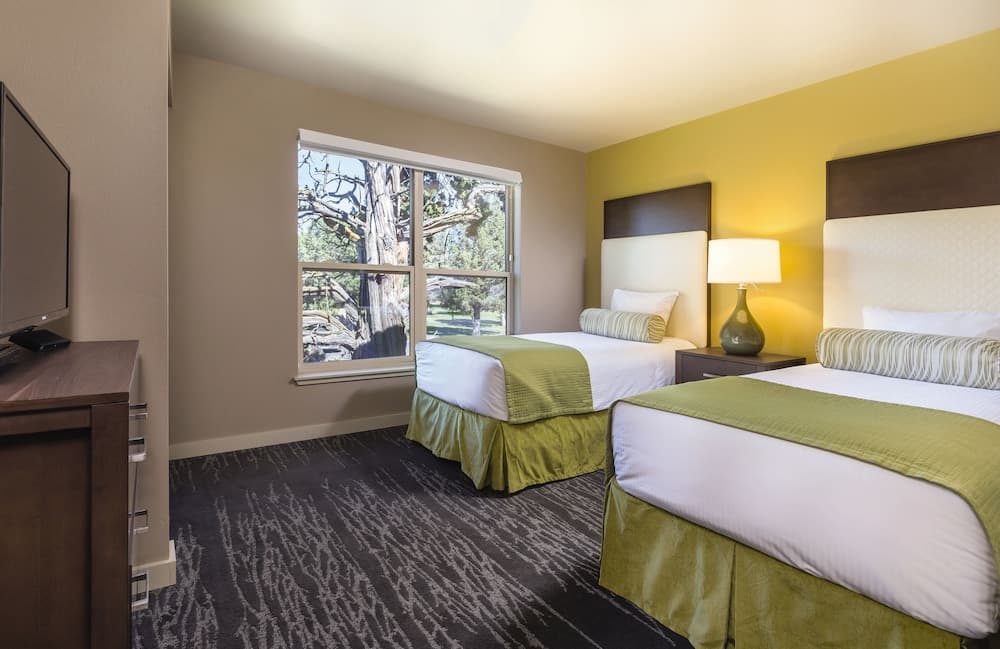 WorldMark Eagle Crest property views in Redmond, OR — gallery photo 3