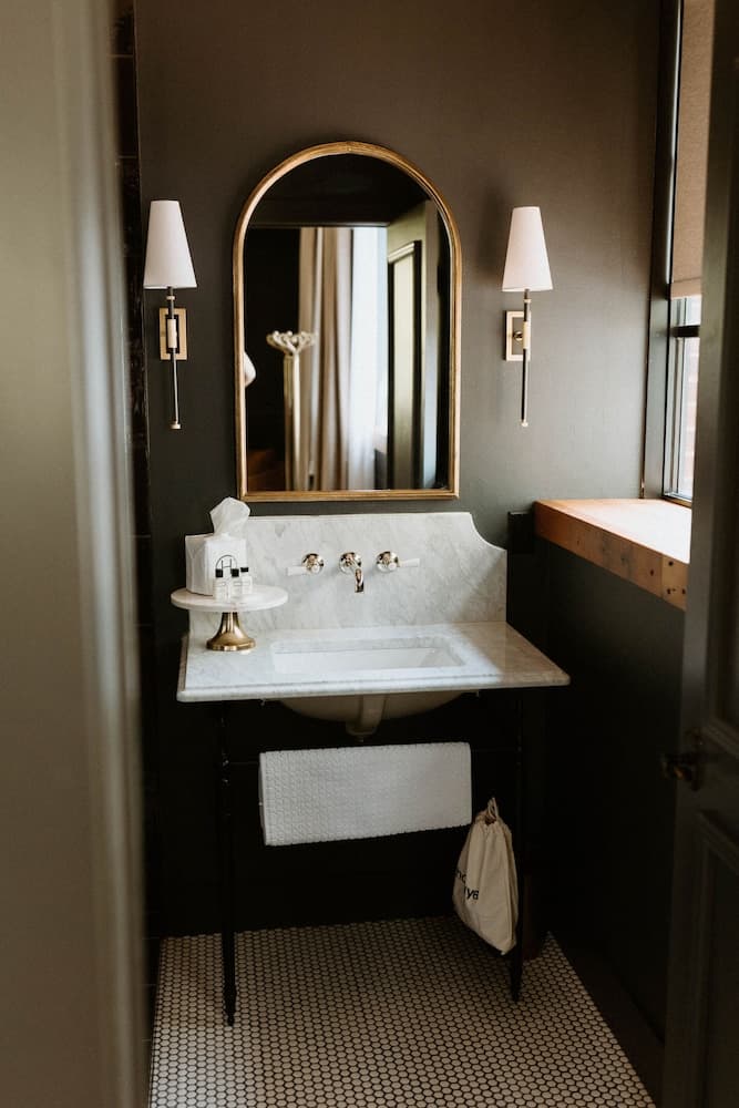 Hatchery Riverside Hotel & Event Venue gallery photo in La Crosse, WI — image 7