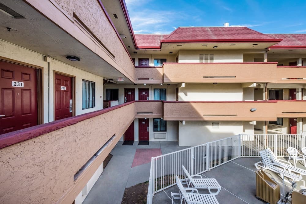 Econo Lodge Vallejo Fairgrounds gallery photo in Vallejo, CA — image 31