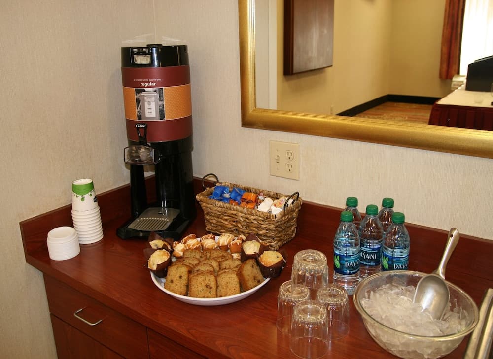 Hampton Inn & Suites Springfield-Southwest gallery photo in Springfield, IL — image 36