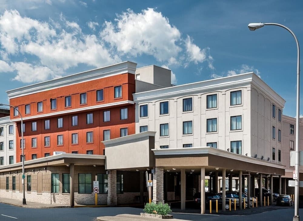 Country Inn & Suites by Radisson, Downtown Albany New York — hotel in Albany, New York