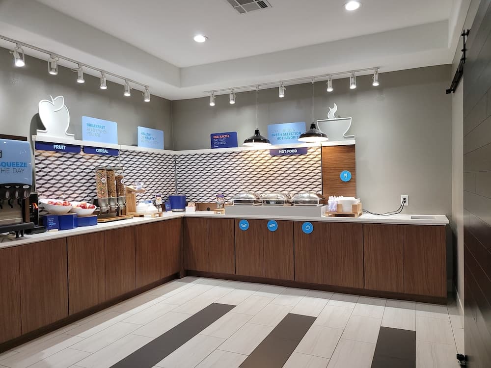 Holiday Inn Express Hotel & Suites VIDOR SOUTH by IHG gallery photo in Vidor, TX — image 57