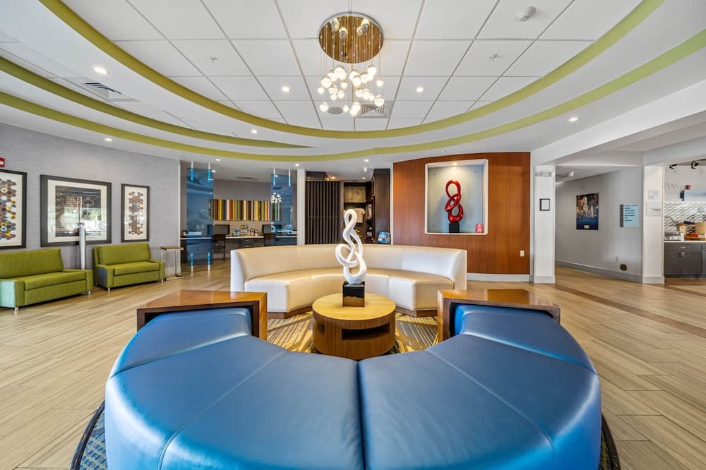 Holiday Inn Express & Suites Lakeland South by IHG gallery photo in Lakeland, FL — image 36