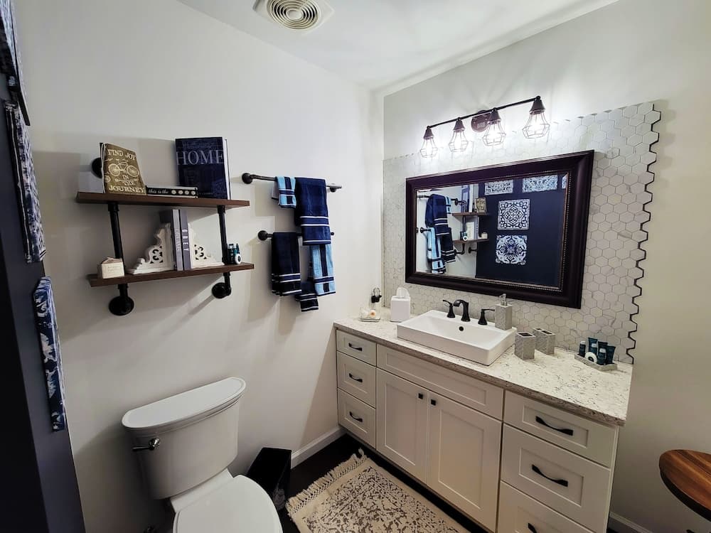 Grand Wood Suites gallery photo in Nashville, IN — image 10