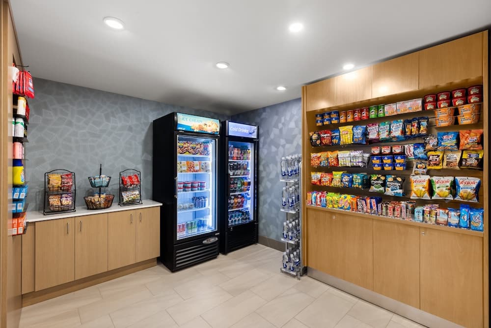 Holiday Inn Express Hotel & Suites Danbury - I-84 by IHG gallery photo in Danbury, CT — image 39