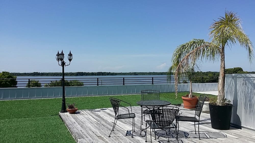 The Citrus on the Lake gallery photo in Tavares, FL — image 13