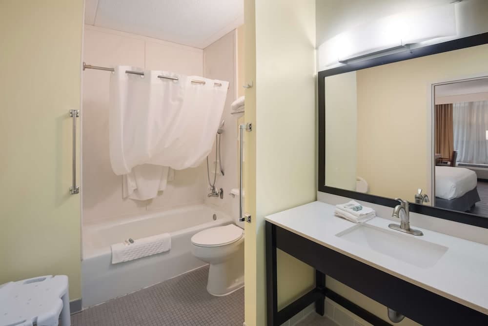 Best Western Inn gallery photo in Goshen, IN — image 7
