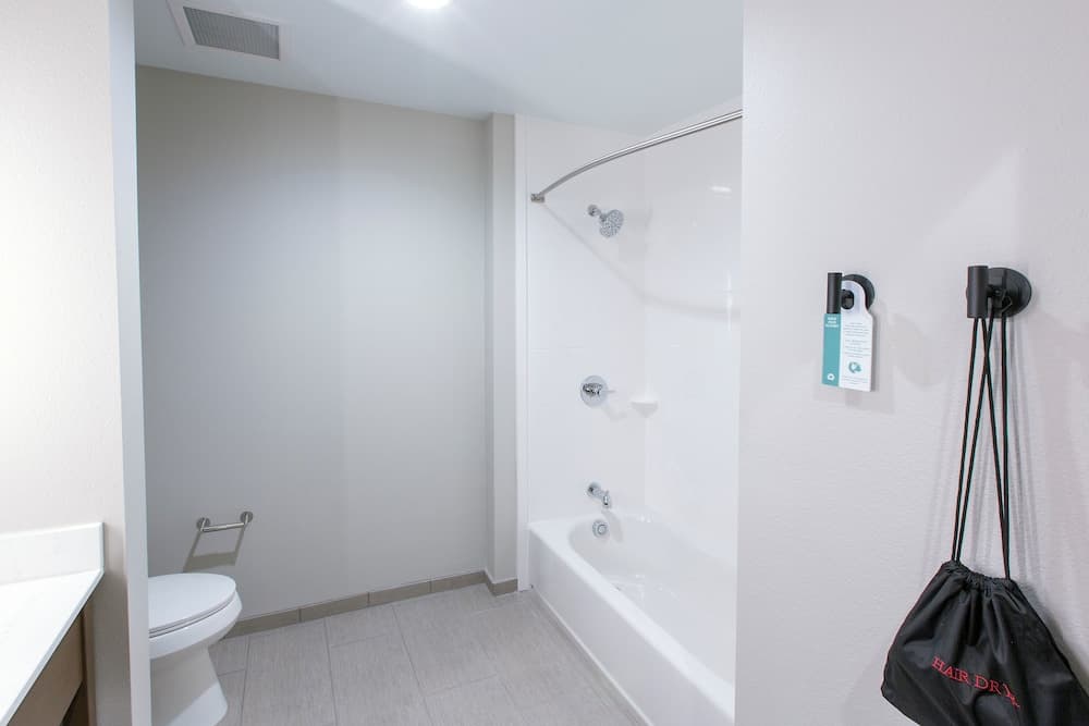 La Quinta Inn And Suites By Wyndham Lincoln gallery photo in Lincoln, CA — image 20