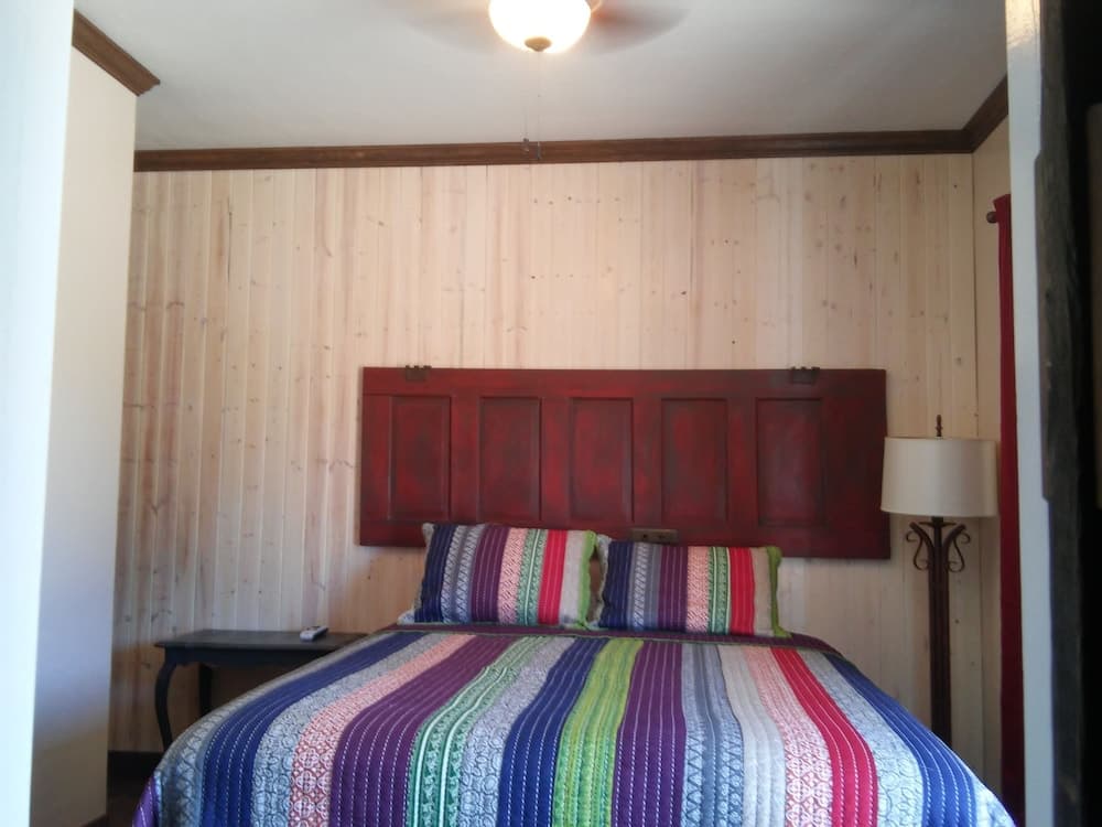 Squaw Valley Motel property views in Squaw Valley, CA — gallery photo 3