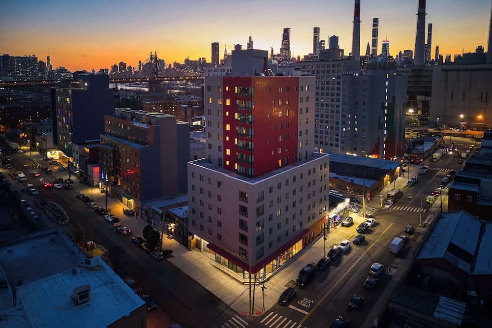 The Nedia, BW Signature Collection featured exterior or lobby in Long Island City — similar hotel