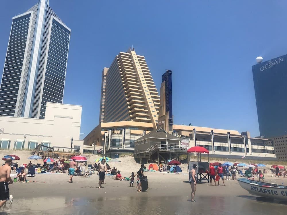 Astonishing Beachfront King Hotel CozySuites featured exterior or lobby in Atlantic City, NJ — similar hotel