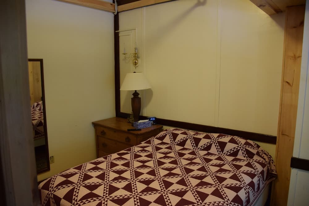 The Baseball Hotel gallery photo in Richfield Springs, NY — image 155