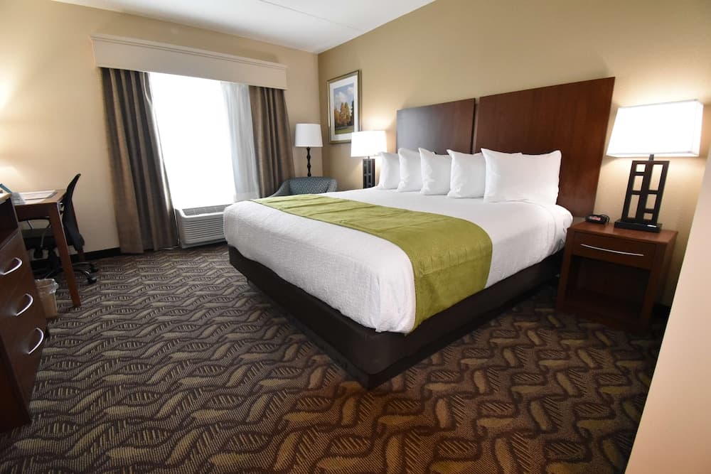 Best Western Athens interior in Athens, GA — gallery photo 2