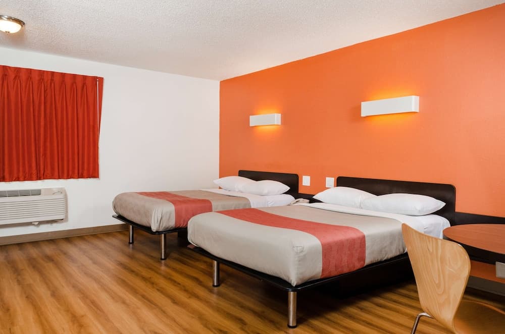 Ramada by Wyndham Merced gallery photo in Merced, CA — image 19
