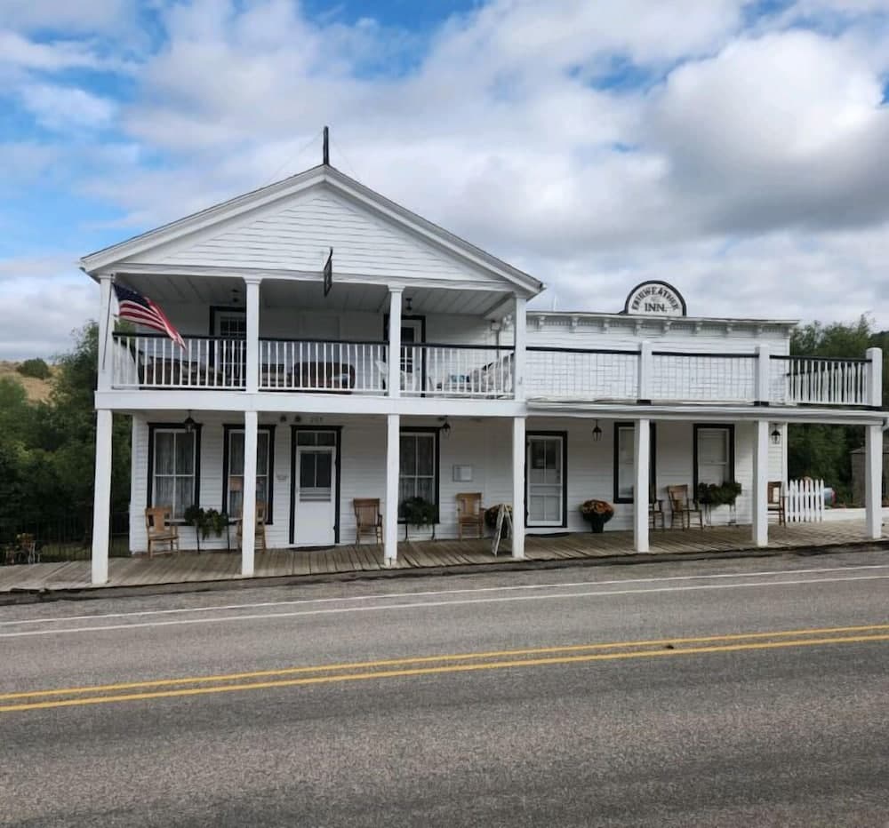 Fairweather Inn and Nevada City Cabins featured exterior or lobby in Virginia City, MT — similar hotel