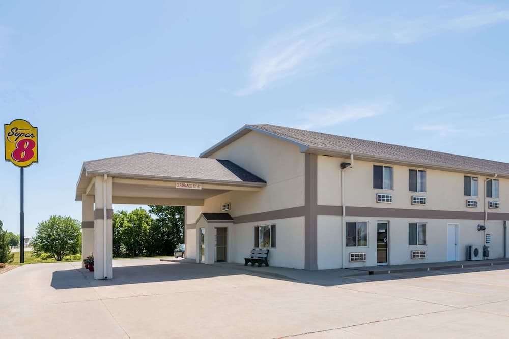 Super 8 by Wyndham Beloit KS featured exterior or lobby in Beloit, KS — similar hotel