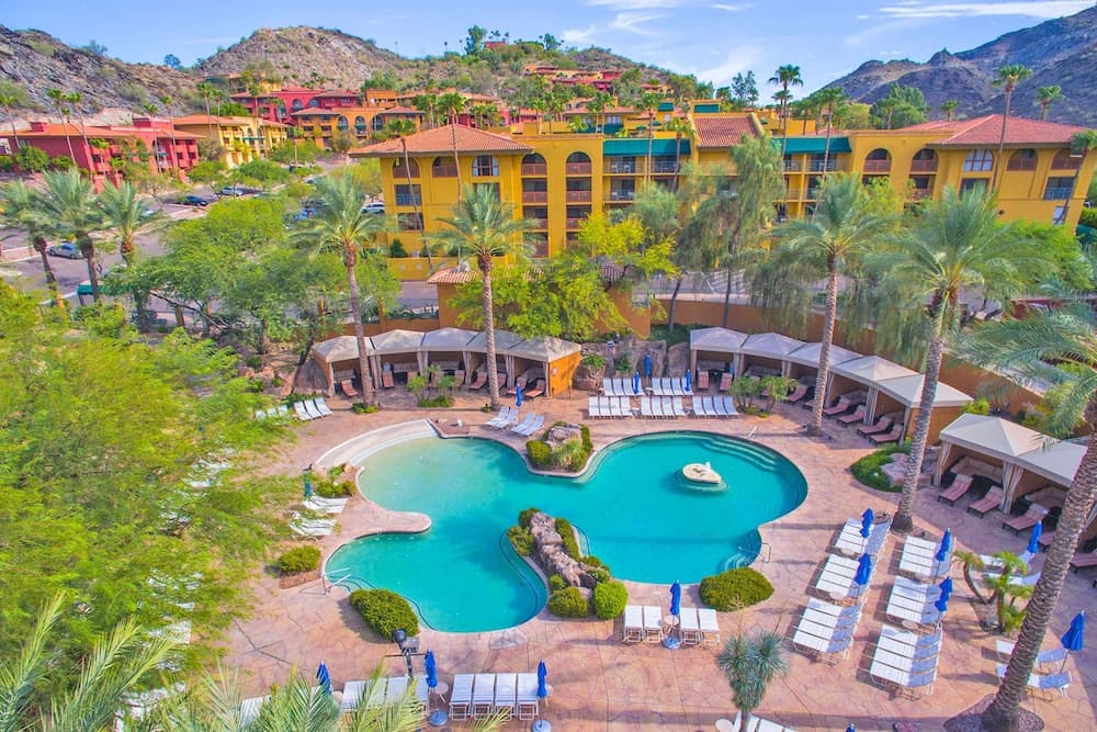 Hilton Phoenix Tapatio Cliffs Resort featured exterior or lobby in Phoenix, AZ — similar hotel