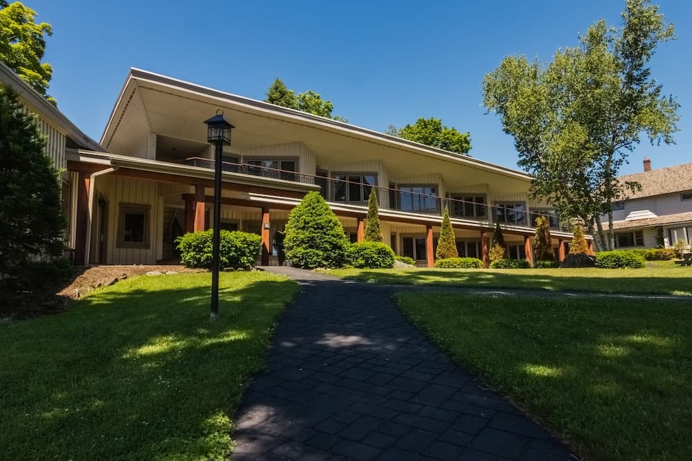 Winwood Condominiums by Windham Mountain Club featured exterior or lobby in Windham — similar hotel