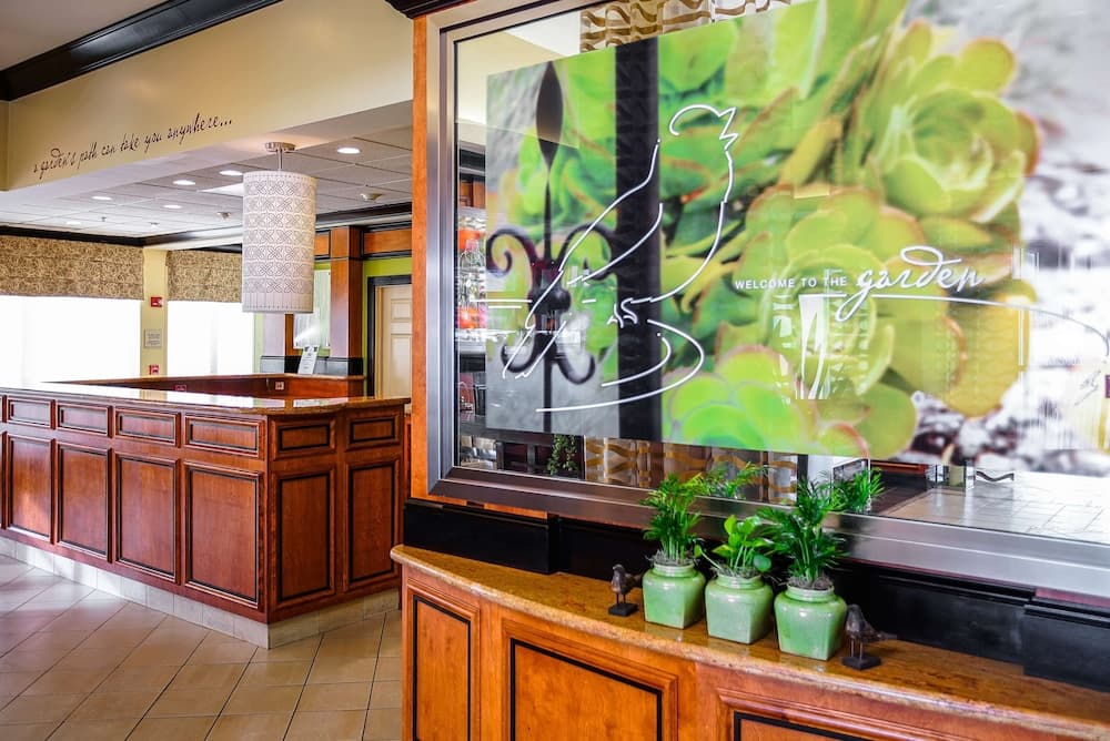 Wyndham Garden Kankakee interior in Kankakee, IL — gallery photo 2