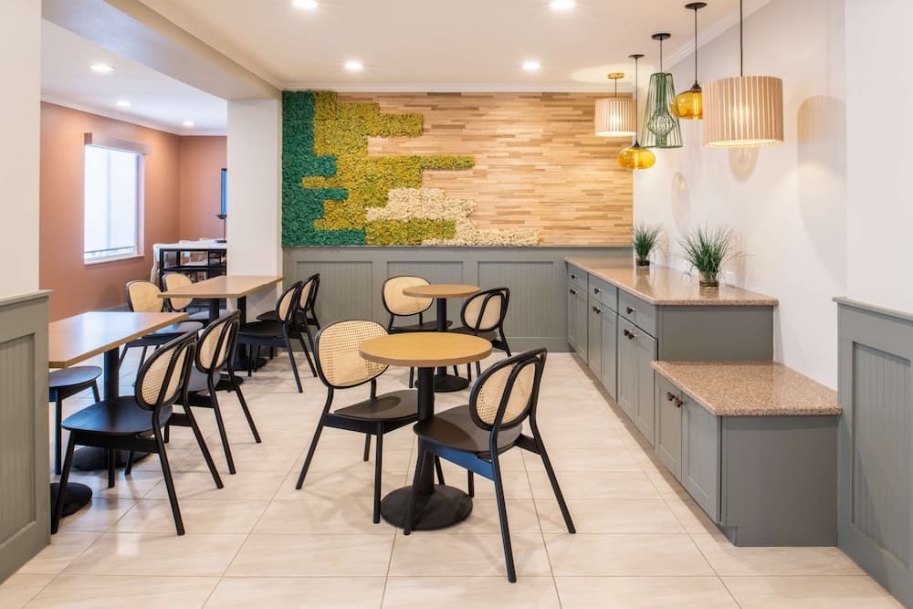 Best Western Kennewick Tri-Cities Center gallery photo in Kennewick, WA — image 13