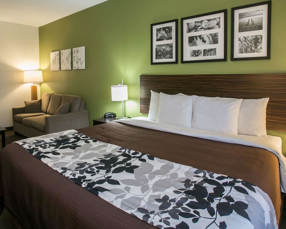 Sleep Inn & Suites Dripping Springs - Austin Area gallery photo in Dripping Springs, TX — image 33