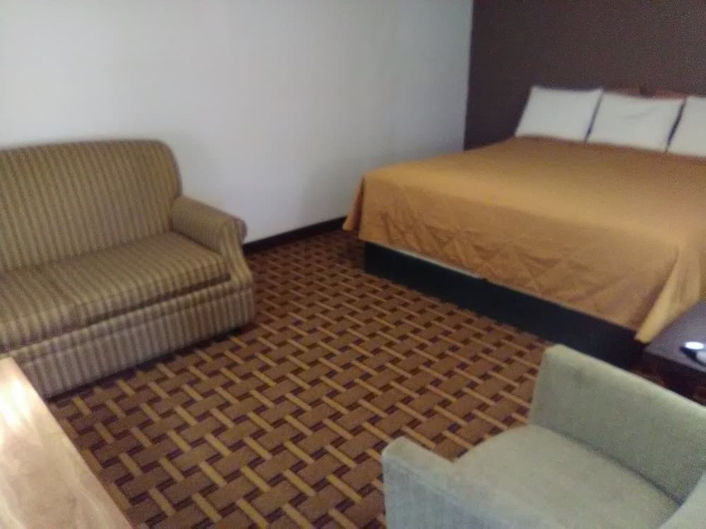 Ameriview Inn and Suites property views in Helen, GA — gallery photo 3