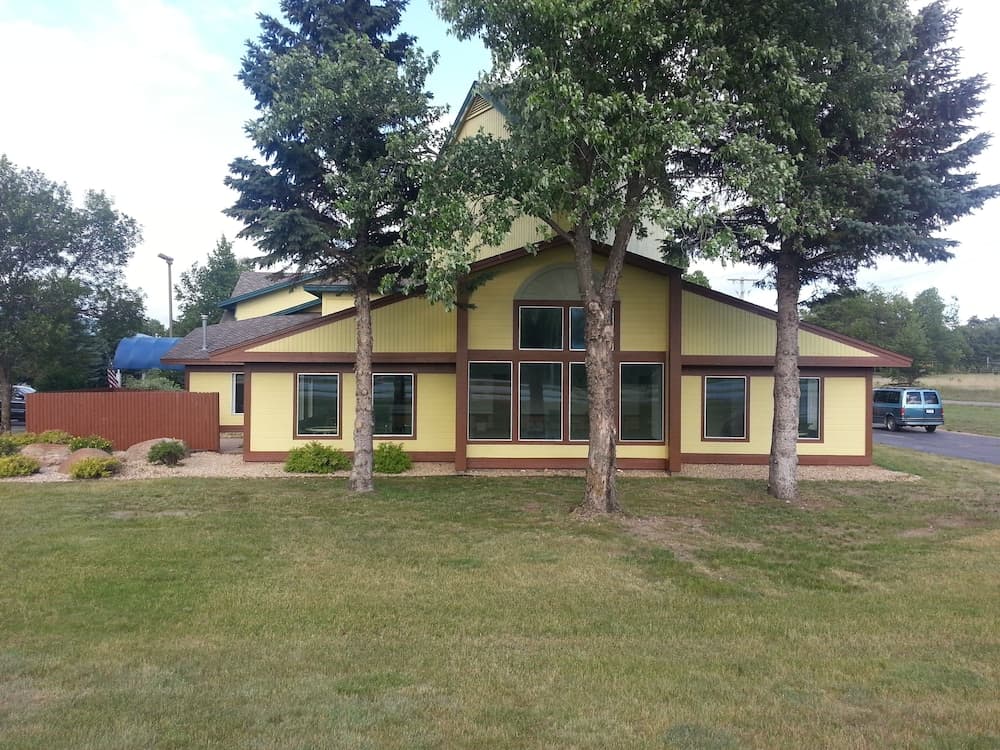 Nisswa Hotel and Suites featured exterior or lobby in Nisswa, MN — similar hotel