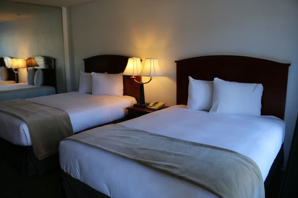 Bluelake Inn at Tahoe interior in South Lake Tahoe, CA — gallery photo 2