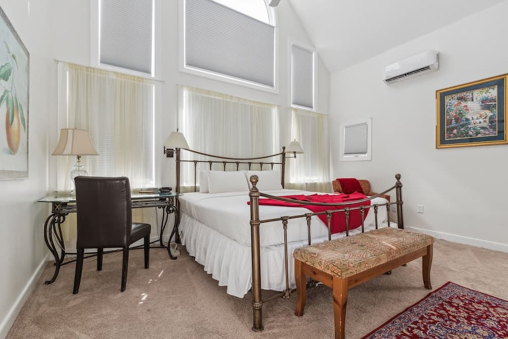 The Columbia Inn at Peralynna Manor gallery photo in Columbia, MD — image 128