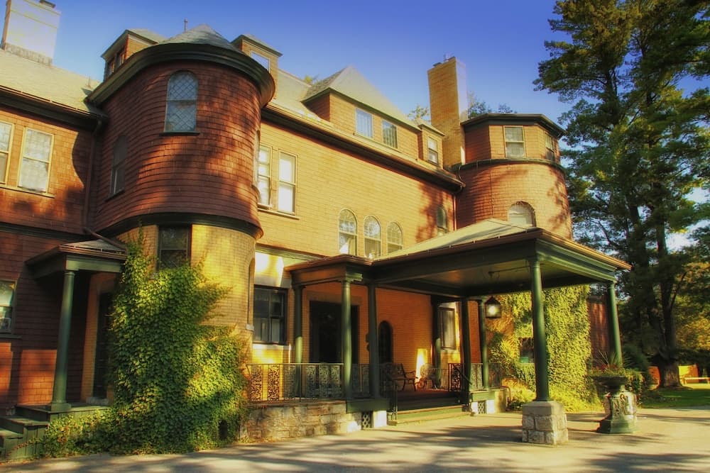 The Brewster Inn exterior or lobby in Cazenovia — main listing photo