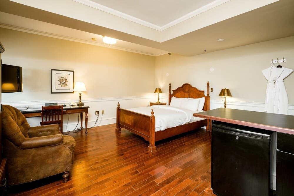 Hotel 340 gallery photo in St. Paul, MN — image 4