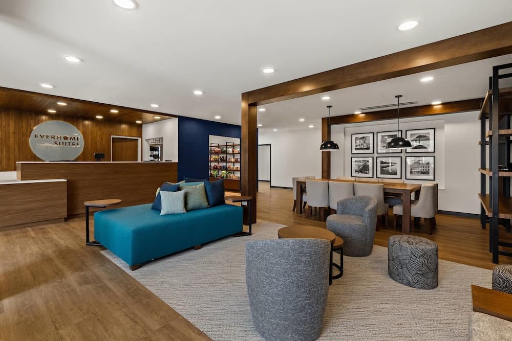 Hyatt Studios Kalispell property views in Kalispell, MT — gallery photo 3