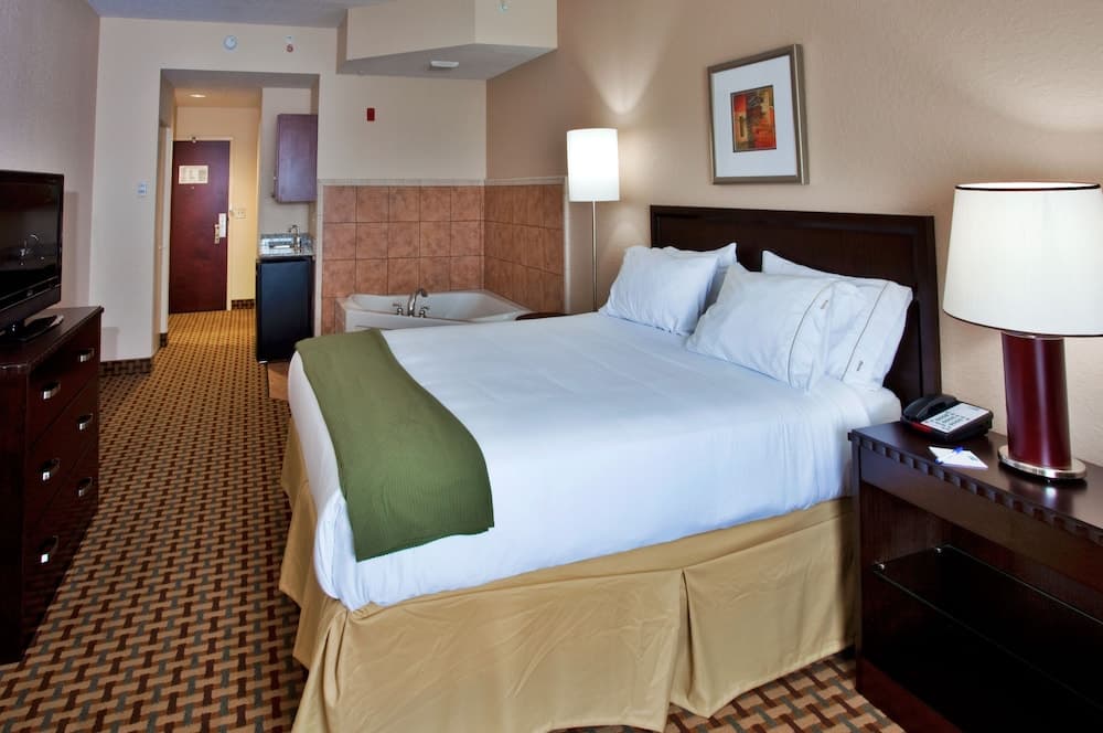 Holiday Inn Express Hotel & Suites Ocoee East by IHG featured exterior or lobby in Orlando, FL — similar hotel