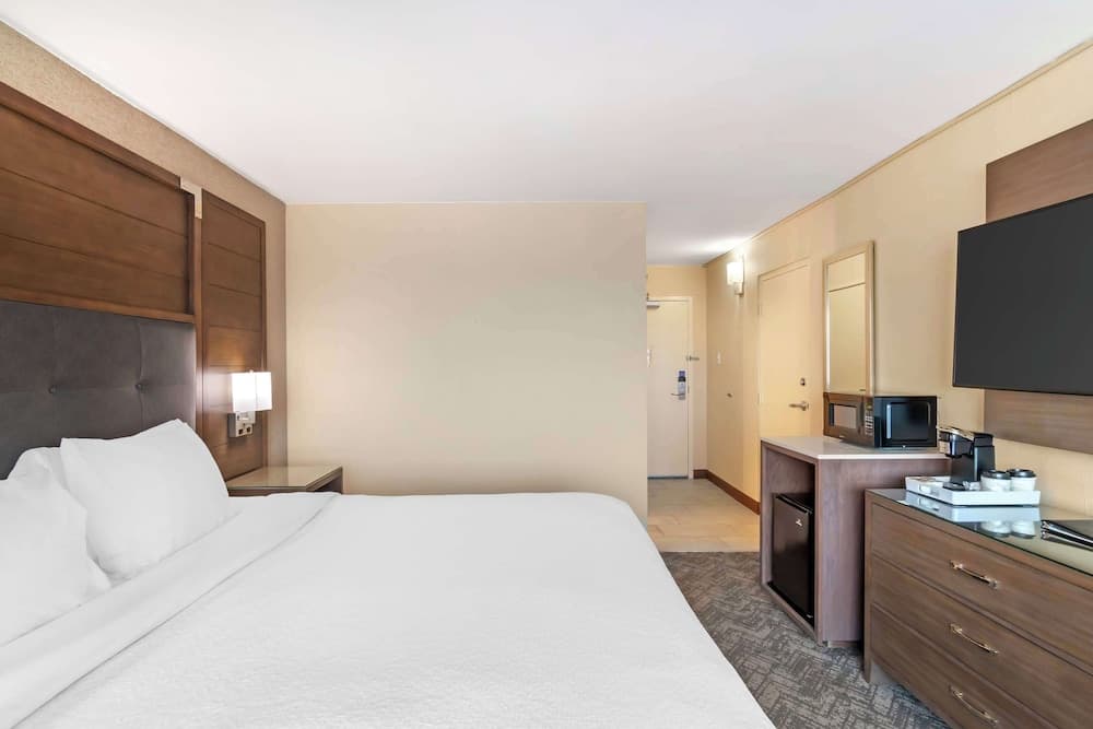 Best Western Plus Kansas City Sports Complex Hotel gallery photo in Kansas City, MO — image 20