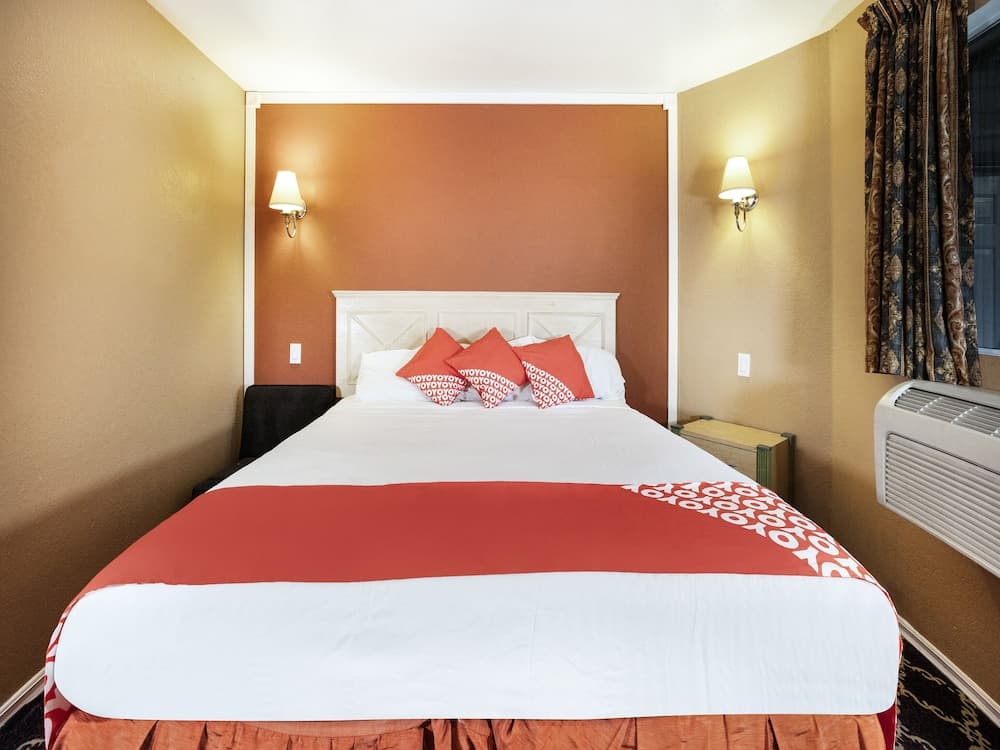 Hotel Avenida Victorville I 15 gallery photo in Victorville, CA — image 21