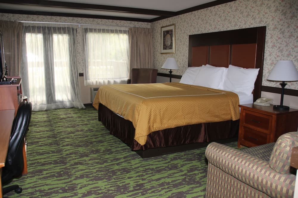 Spring House Inn gallery photo in Chesterton, IN — image 5