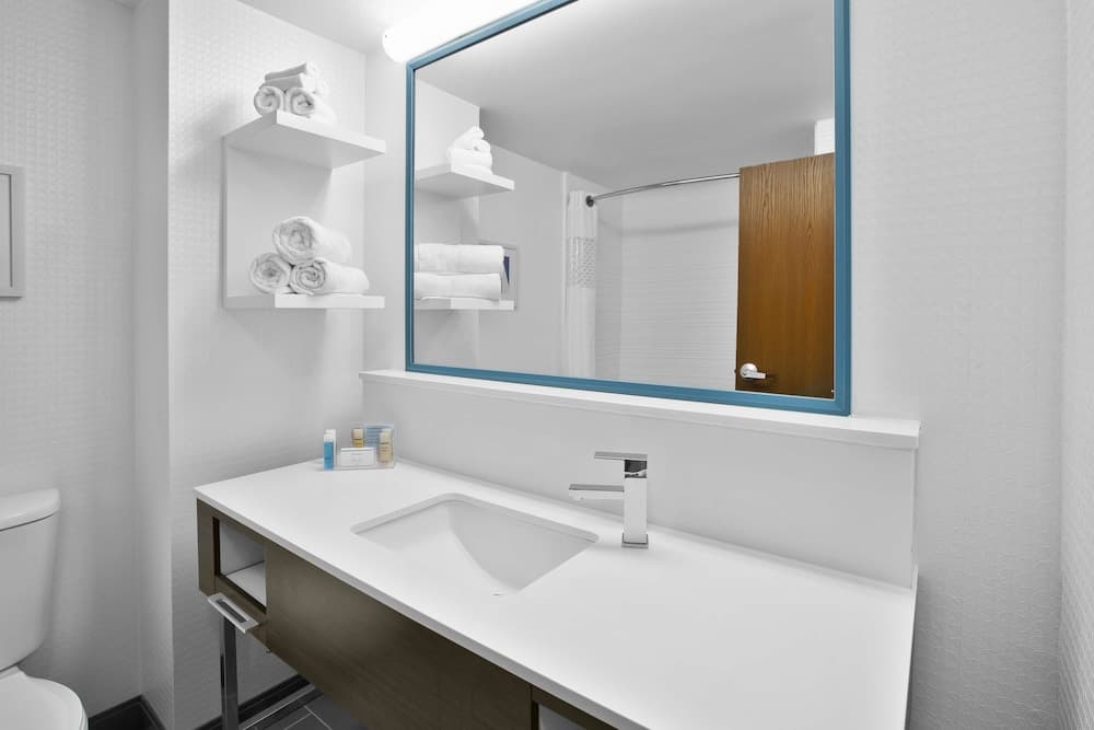 Hampton Inn & Suites Springboro/Dayton Area South gallery photo in Springboro, OH — image 16