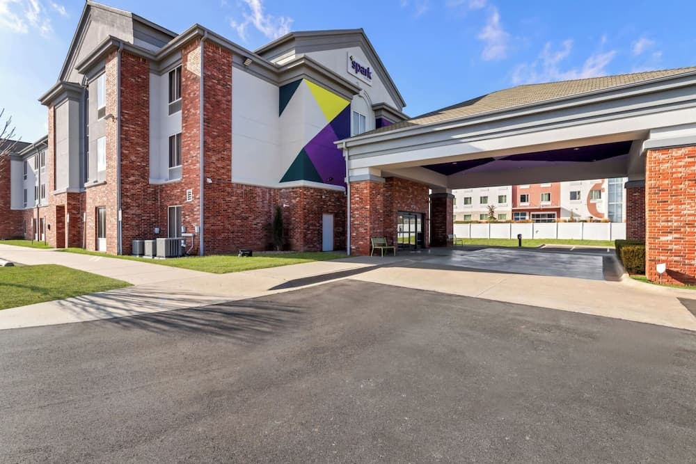 Spark by Hilton Catoosa — hotel in Catoosa, Oklahoma
