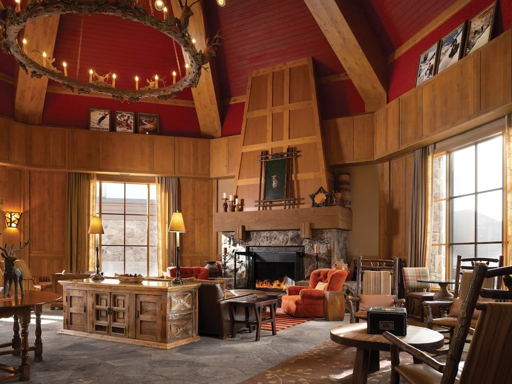 The Residences at Mountain Lodge, Beaver Creek by Hyatt Vacation Club interior in Avon, CO — gallery photo 2
