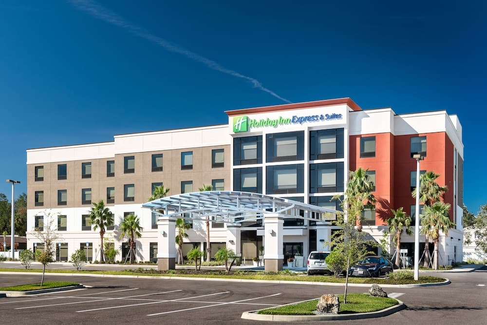Holiday Inn Express & Suites Lakeland South by IHG gallery photo in Lakeland, FL — image 17