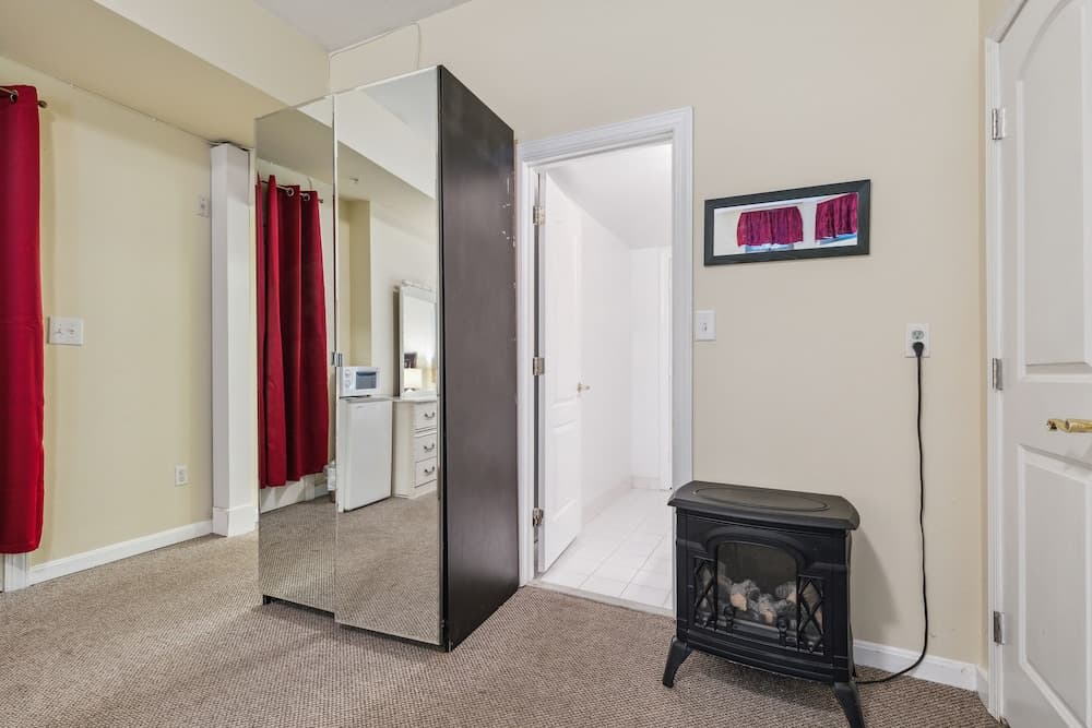 The Columbia Inn at Peralynna Manor gallery photo in Columbia, MD — image 8
