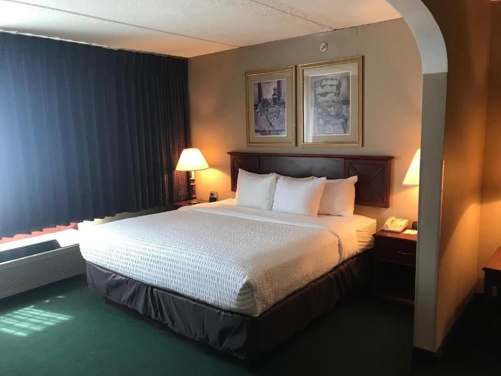 The Marx Hotel gallery photo in Oneonta, NY — image 10