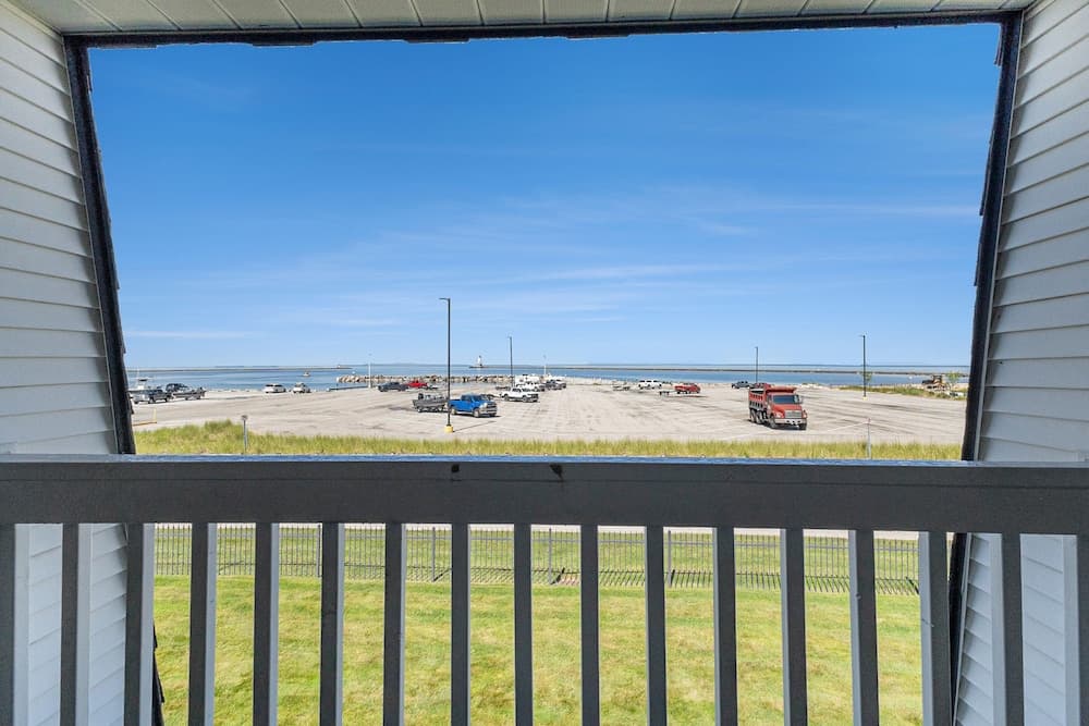 Snyder's Shoreline Inn gallery photo in Ludington, MI — image 77